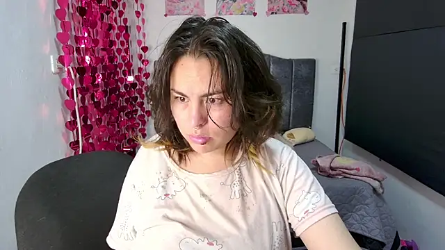 Kennya Rodriguez online show from 02-13-25, 12:24