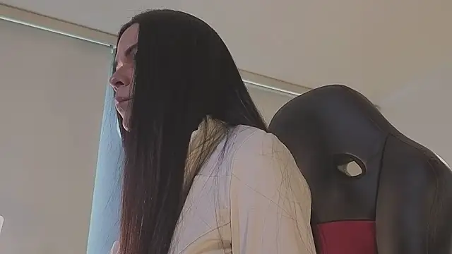 Snapshot of verodeli chatting on 03-13-26, 05:19 verodeli online show from 03-13-26, 05:19