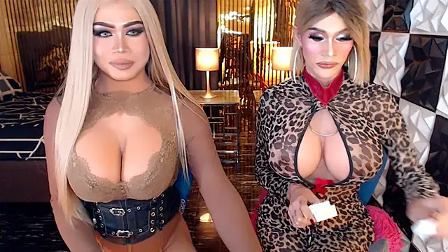 MonstrousCockDiva online show from 03-19-26, 07:29