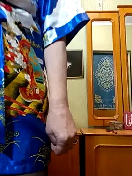 Snapshot of IrchykLove chatting on 02-27-26, 01:44 IrchykLove online show from 02-27-26, 01:44