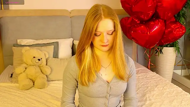 Snapshot of AmandaWatts chatting on 02-18-26, 05:03 AmandaWatts online show from 02-18-26, 05:03