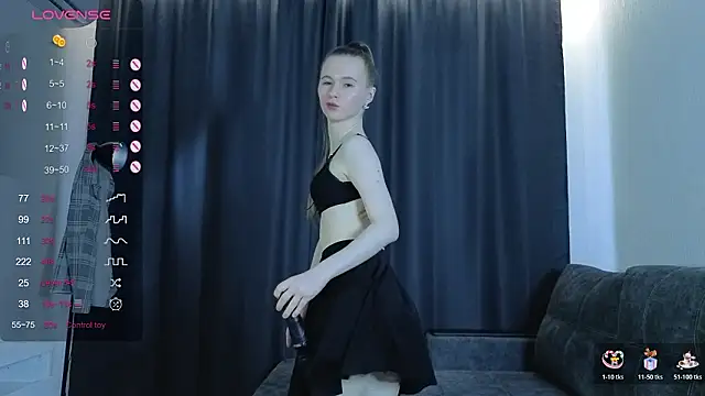 Snapshot of MoranaBetony chatting on 02-17-26, 05:26 MoranaBetony online show from 02-17-26, 05:26