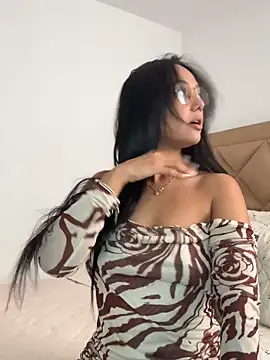 Lucianaaguzman online show from 02-28-26, 09:05