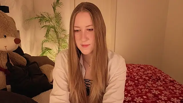 Snapshot of CassieReborn chatting on 02-03-26, 09:09 CassieReborn online show from 02-03-26, 09:09