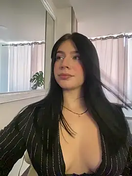 Snapshot of _HannahFox_ chatting on 05-09-26, 05:40 HannahFox online show from 05-09-26, 05:40