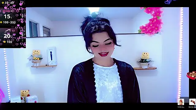 Snapshot of NathalialLooes chatting on 03-12-26, 04:51 NathalialLooes online show from 03-12-26, 04:51