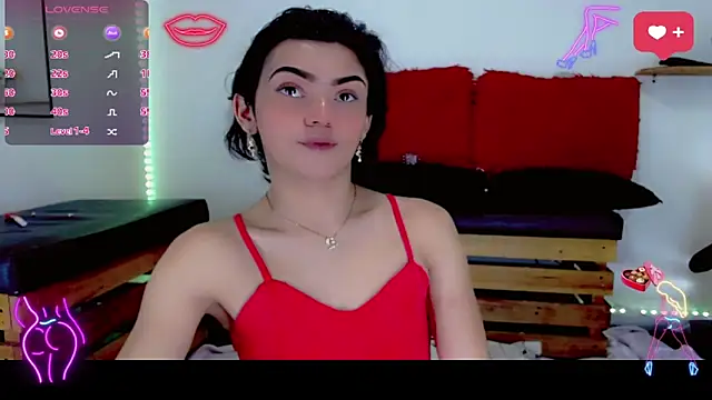 Snapshot of NathalialLooes chatting on 03-18-26, 05:43 NathalialLooes online show from 03-18-26, 05:43