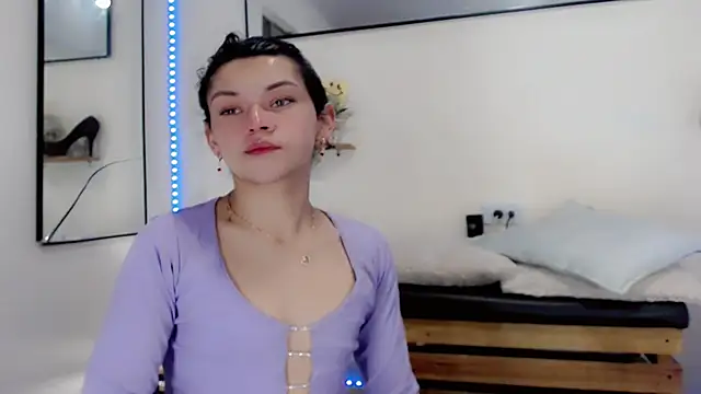 Snapshot of NathalialLooes chatting on 03-31-26, 05:08 NathalialLooes online show from 03-31-26, 05:08