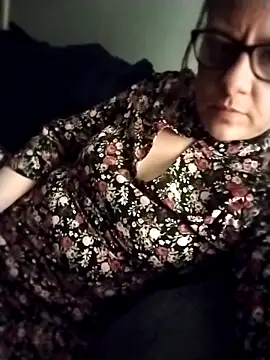 Snapshot of Sexycaylaxxxx chatting on 04-04-26, 08:28 Sexycaylaxxxx online show from 04-04-26, 08:28