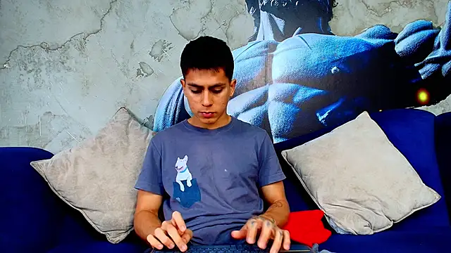 Aron pulse online show from 04-08-26, 01:22