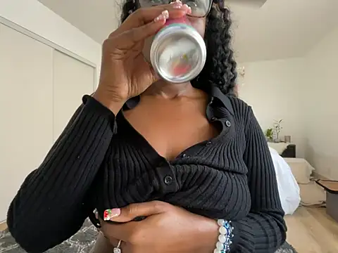 Snapshot of Anadia_Starr chatting on 03-01-26, 12:45 Anadia Starr online show from 03-01-26, 12:45