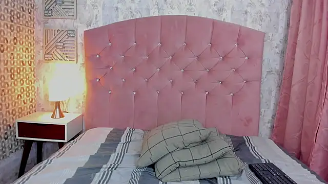 Snapshot of arlequiin_ chatting on 02-22-26, 09:52 arlequiin online show from 02-22-26, 09:52