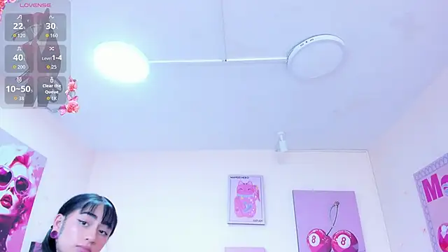 Snapshot of Maddie_Rosee chatting on 02-04-26, 04:07 Maddie Rosee online show from 02-04-26, 04:07