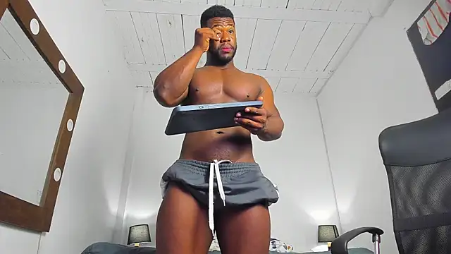 Snapshot of James_McBoy chatting on 02-27-26, 06:35 James McBoy online show from 02-27-26, 06:35