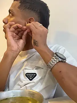 dominick fran online show from 04-15-26, 06:26