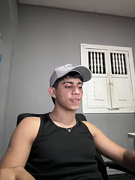 Thiago Olsen online show from 02-10-26, 06:39