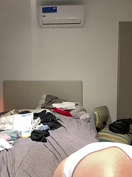 lolaaculaa online show from 02-12-26, 01:55