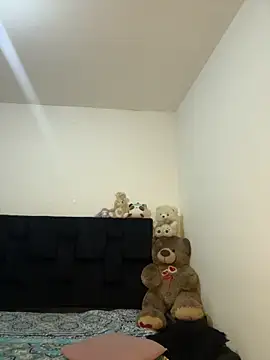 Snapshot of mari_pauli_xx chatting on 02-15-26, 12:29 mari pauli xx online show from 02-15-26, 12:29