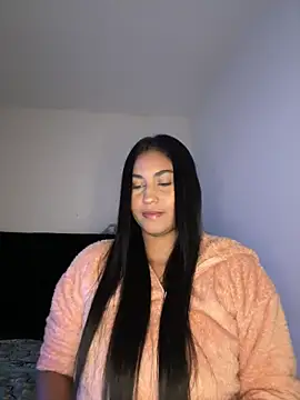 Snapshot of mari_pauli_xx chatting on 02-16-26, 12:29 mari pauli xx online show from 02-16-26, 12:29