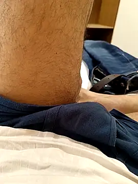 Snapshot of Romantic_rakesh_12 chatting on 02-10-26, 08:40 Romantic rakesh 12 online show from 02-10-26, 08:40