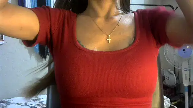 Snapshot of call_me_babyy chatting on 05-15-26, 06:15 call me babyy online show from 05-15-26, 06:15