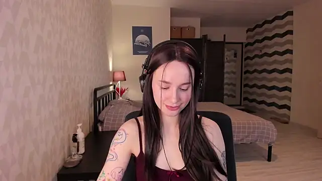 CozyAesthetics online show from 02-03-26, 08:30