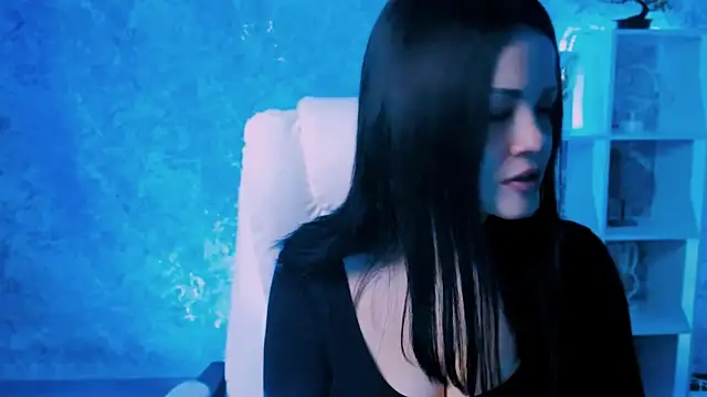 karolina robinson online show from 04-04-26, 08:01