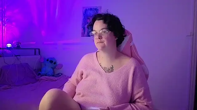 Snapshot of lunatigre4 chatting on 02-07-26, 07:39 lunatigre4 online show from 02-07-26, 07:39