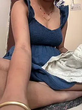 Snapshot of kavyababy00 chatting on 02-27-26, 05:29 kavyababy00 online show from 02-27-26, 05:29