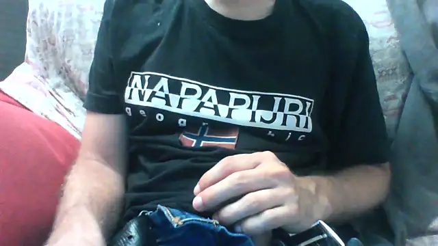 Snapshot of andre_italy chatting on 06-04-26, 09:10 andre italy online show from 06-04-26, 09:10