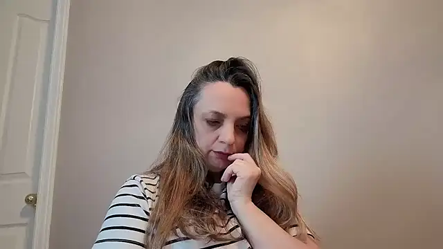 ShyFlameLive online show from 05-24-26, 06:57