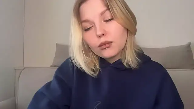 Ophelia Ritz online show from 04-03-26, 04:43