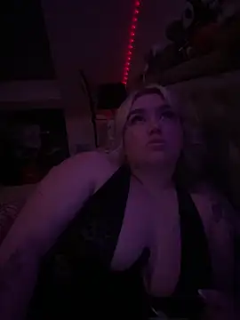 Snapshot of TwoWayT_xx chatting on 03-01-26, 01:29 TwoWayT xx online show from 03-01-26, 01:29