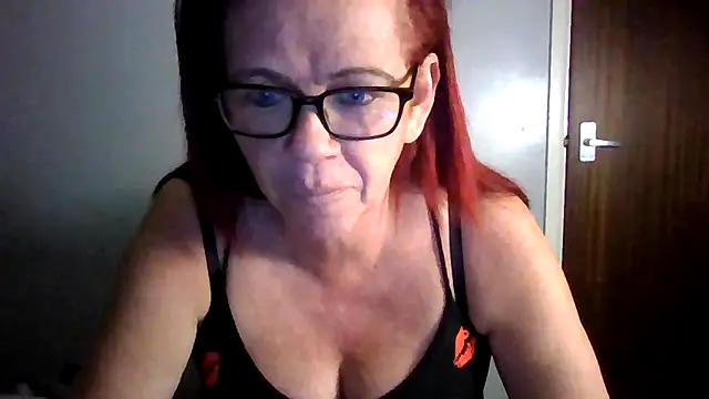 Snapshot of Forbidden-Irish-x chatting on 04-21-26, 08:55 Forbidden-Irish-x online show from 04-21-26, 08:55