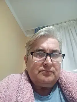 Snapshot of SusanStar874 chatting on 02-21-26, 04:41 SusanStar874 online show from 02-21-26, 04:41