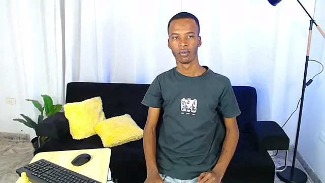 Snapshot of gusy_18 chatting on 02-07-26, 08:56 gusy 18 online show from 02-07-26, 08:56