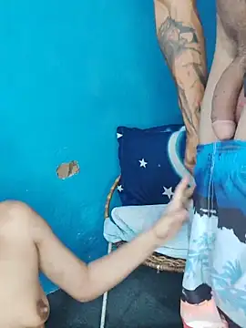 Snapshot of Perla_and_Maikol chatting on 02-08-26, 07:17 Perla and Maikol online show from 02-08-26, 07:17