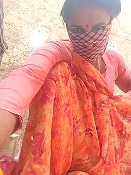 Snapshot of Muskan44s chatting on 05-14-26, 01:23 Muskan44s online show from 05-14-26, 01:23