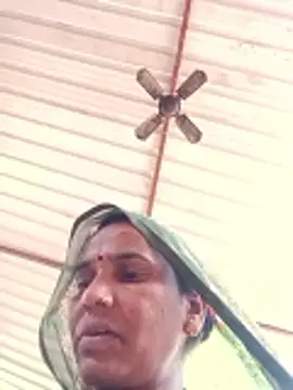 Snapshot of Muskan44s chatting on 05-16-26, 11:09 Muskan44s online show from 05-16-26, 11:09