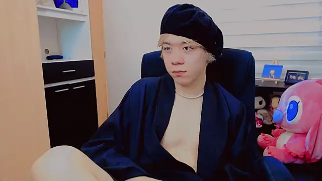 duvisex19 online show from 06-06-26, 01:32