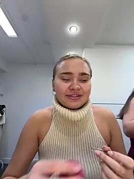 Snapshot of MonicaWestt chatting on 04-16-26, 07:09 MonicaWestt online show from 04-16-26, 07:09