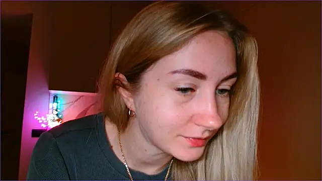 BluueSilk online show from 02-06-26, 06:40