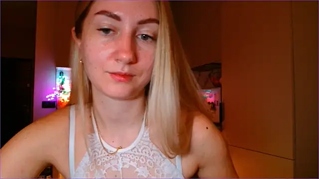 BluueSilk online show from 02-11-26, 06:29