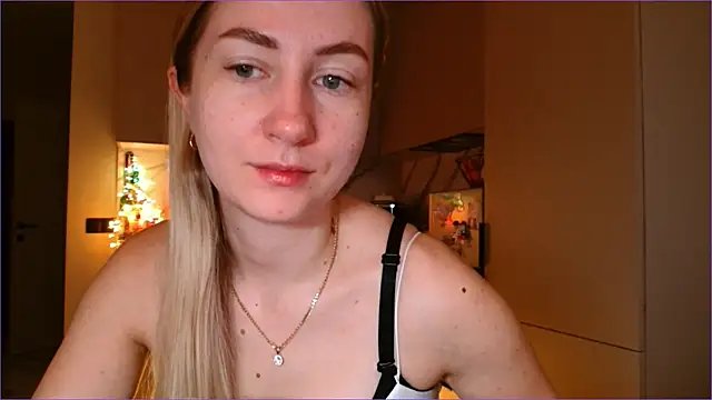 BluueSilk online show from 02-17-26, 06:10