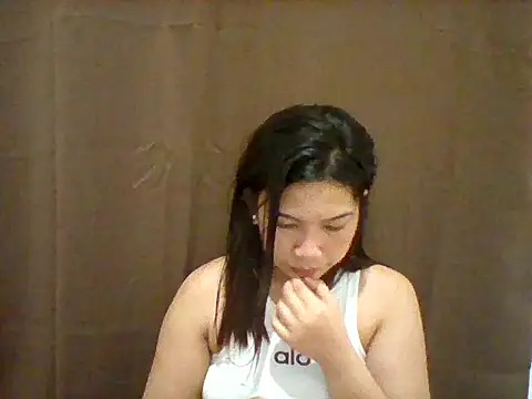 Snapshot of Aniya_09 chatting on 02-22-26, 01:29 Aniya 09 online show from 02-22-26, 01:29