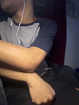 vexahleah online show from 04-14-26, 05:24