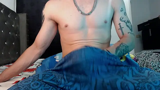 Snapshot of TylerBelfort chatting on 05-07-26, 06:46 TylerBelfort online show from 05-07-26, 06:46
