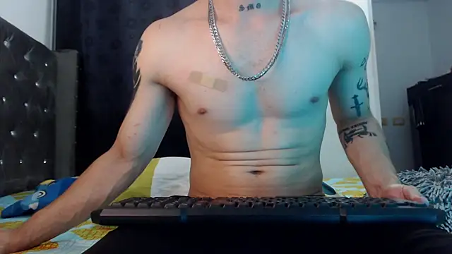 Snapshot of TylerBelfort chatting on 06-04-26, 12:27 TylerBelfort online show from 06-04-26, 12:27