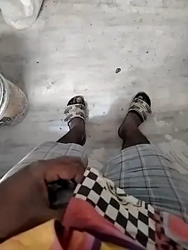 Snapshot of janu_9900 chatting on 02-08-26, 07:56 janu 9900 online show from 02-08-26, 07:56