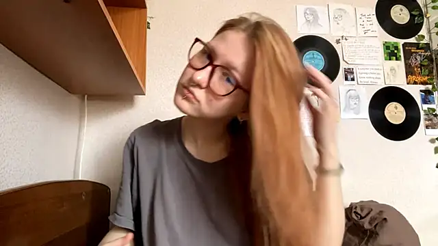 LaureenVielma online show from 04-10-26, 08:30